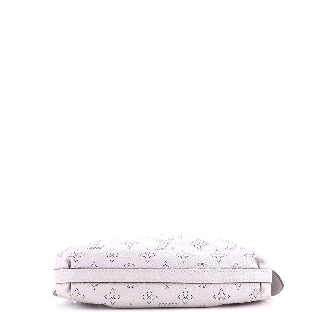 Louis Vuitton Scala Pouch Bag Mahina #233515L15B - Picture 4 of 7